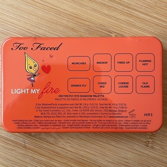 Brand New Too Faced Light My Fire Mini Eye Shadow Palette Matte & Shimmer Finish - Picture 6 of 14